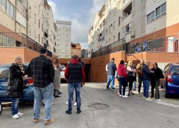 visita-psoe-poblado-legionario-005