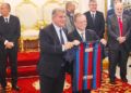 vivas-recibe-joan-laporta-barcelona-001