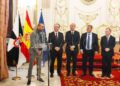vivas-recibe-joan-laporta-barcelona-011