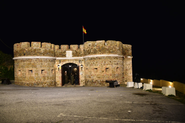 archivo
El castillo-museo del Desnarigado, construido en un lugar estratégico, contiene una interesante colección de piezas destacadas de los Ejércitos de España a través del tiempo.