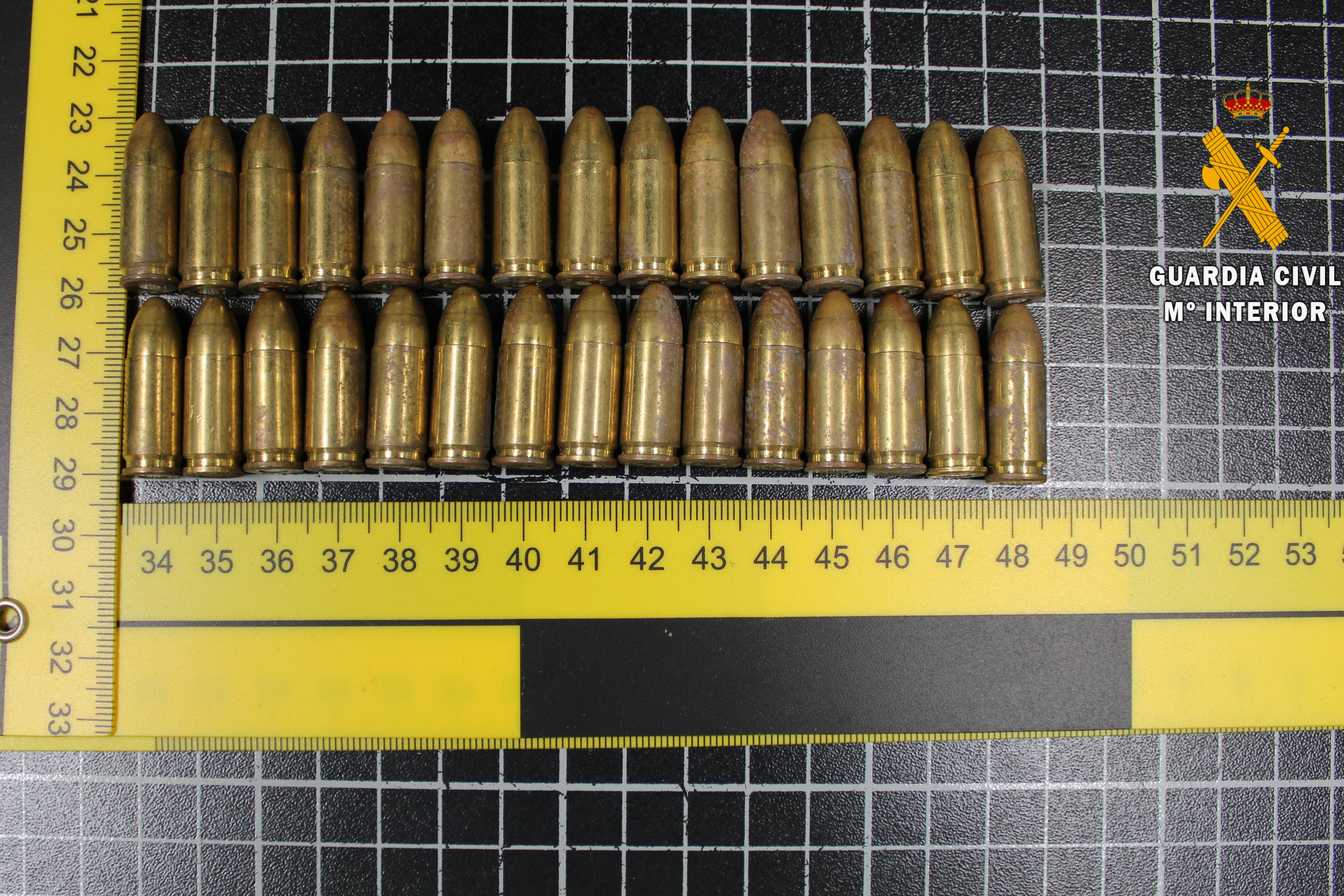 guardia-civil-tenencia-ilicita-armas-1