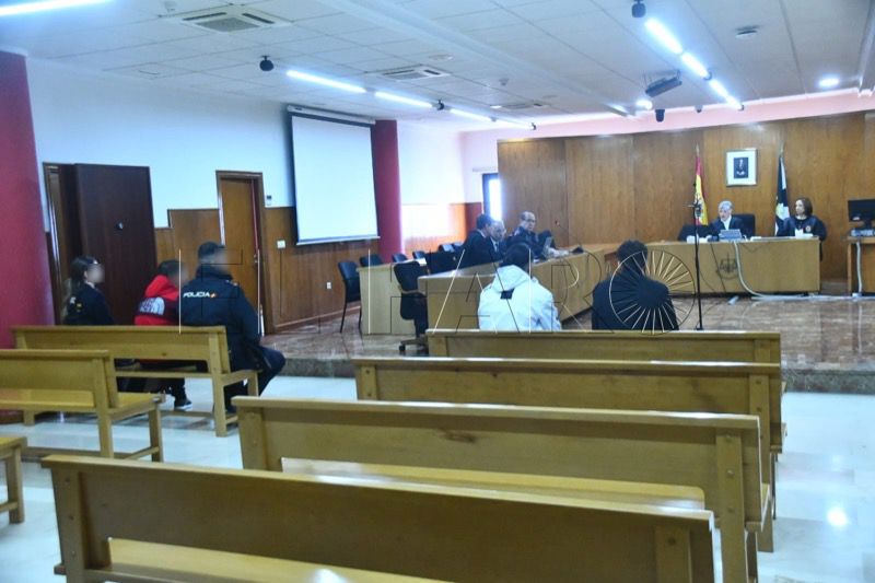 juicio-audiencia-agresion-menor-playa-ribera-002