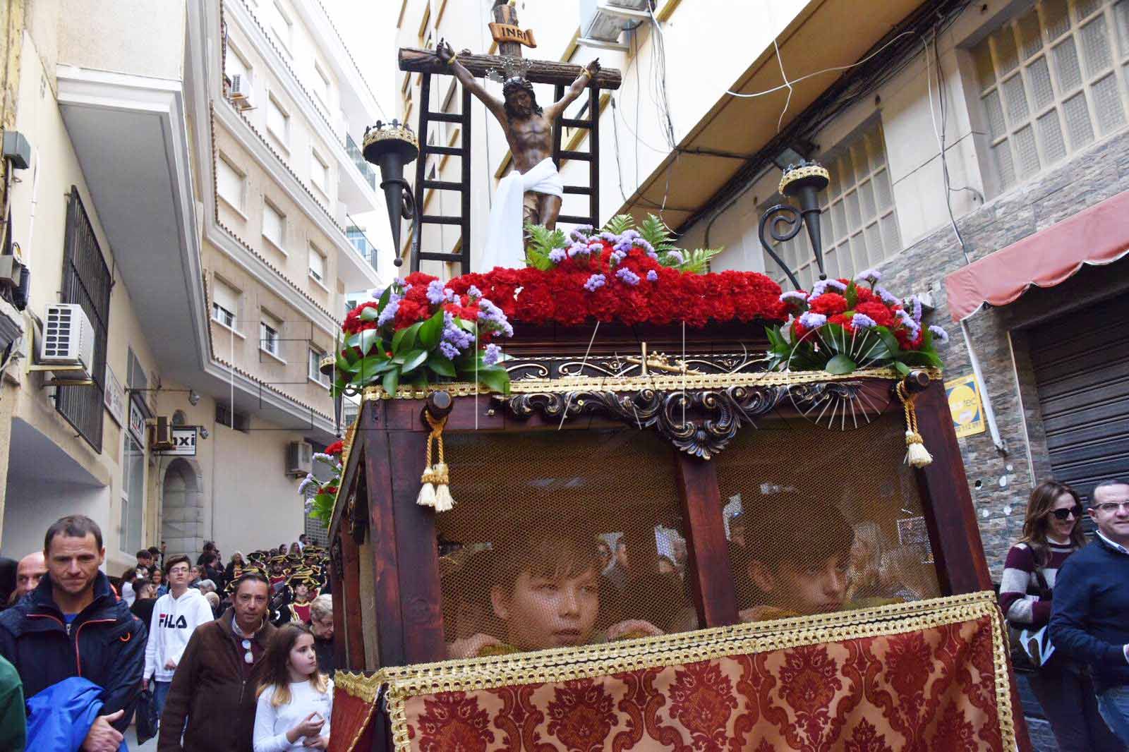 paso-semana-santa-niños