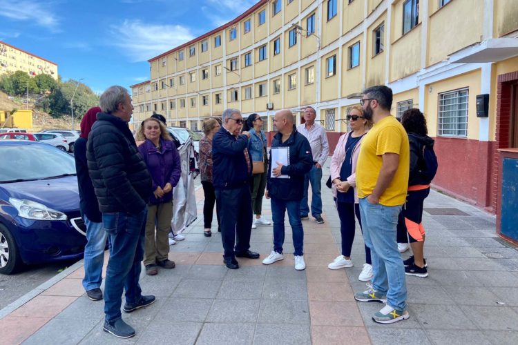 psoe-visita-barriada-juan-xxiii
