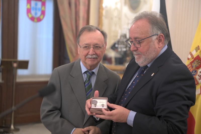 recepcion-vivas-alcalde-alhaurin-torre-joaquin-villanova-006