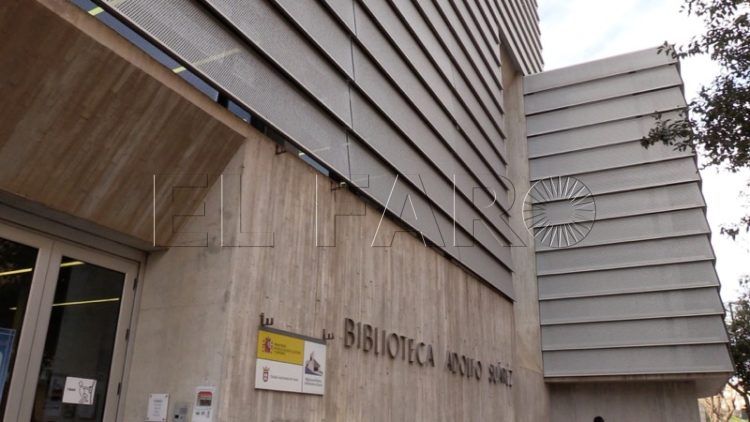 concienciacion-contra-racismo-palabras-imagenes-biblioteca-publica-004