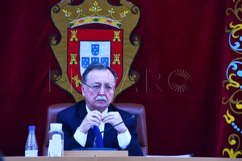 pleno-aprobacion-pgou-016