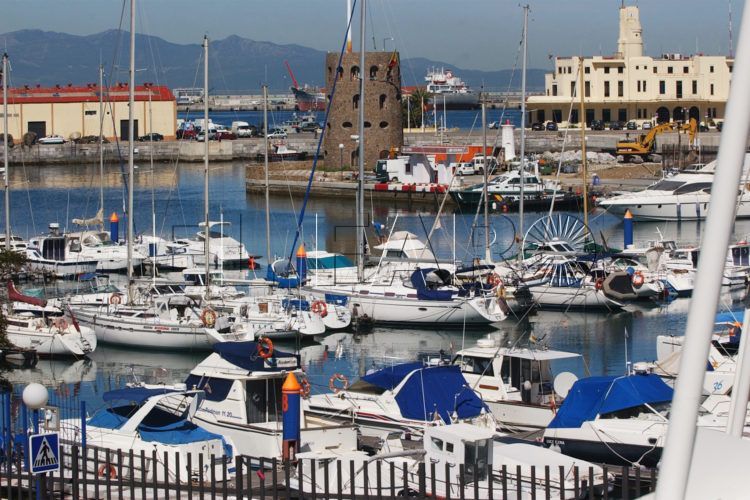 puerto-deportivo-750x500