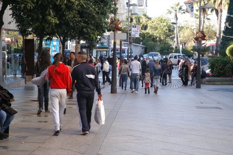 centro-comercial-abierto-semana-santa