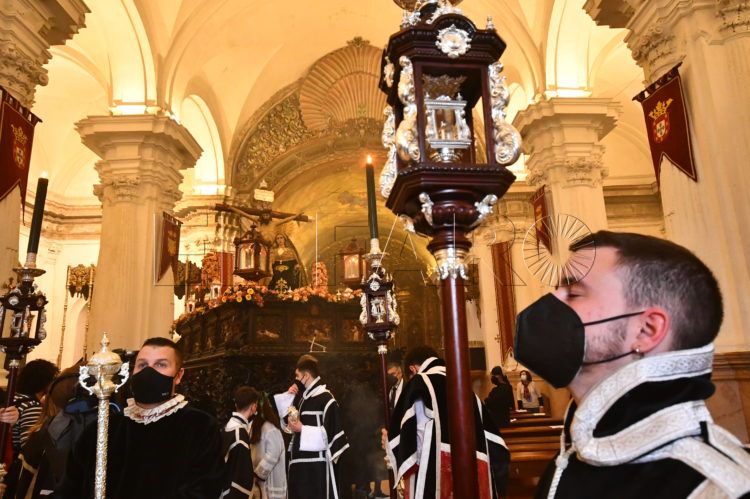 hermandad-vera-cruz-lunes-santo