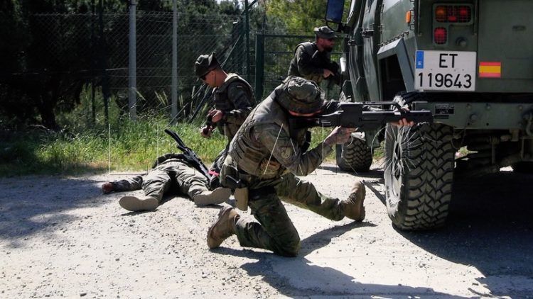 militares-ceuta-rumbo-irak-038