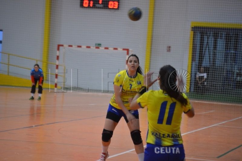 partido-balonmano-estudiantes-universidad-granada-002