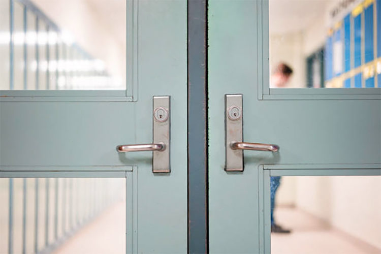 puertas-colegio