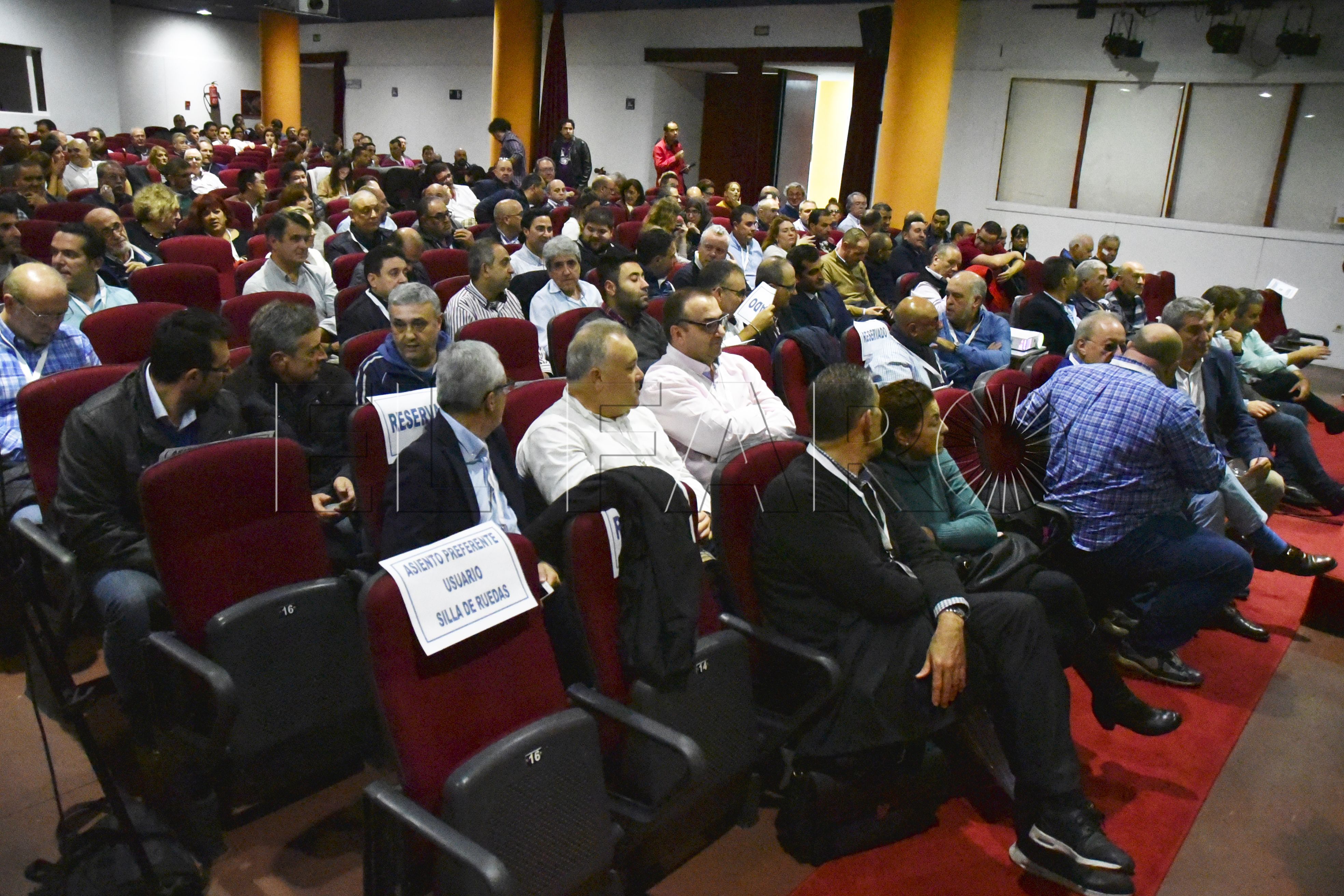 salon-actos-palacio-asamblea