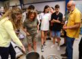 alumnos-clara-campoamor-taller-plantas-aromaticas-1