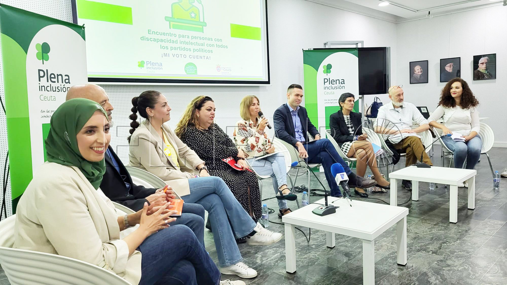 debate-electoral-plena-inclusion-biblioteca