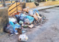 jovenes-principe-limpian-basura-plazoleta-5