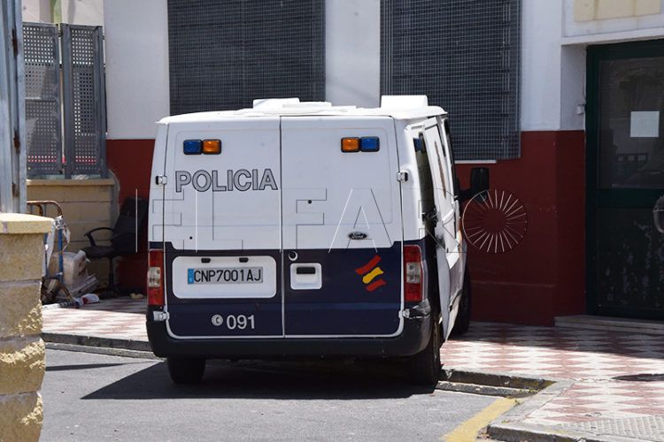 libres-detenidos-operacion-policial-trafico-inmigrantes