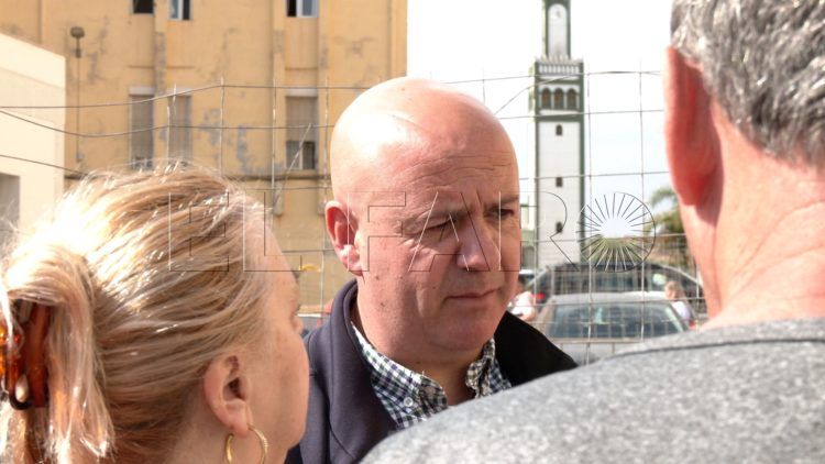 psoe-juan-gutierrez-visita-electora-juan-carlos-i-13