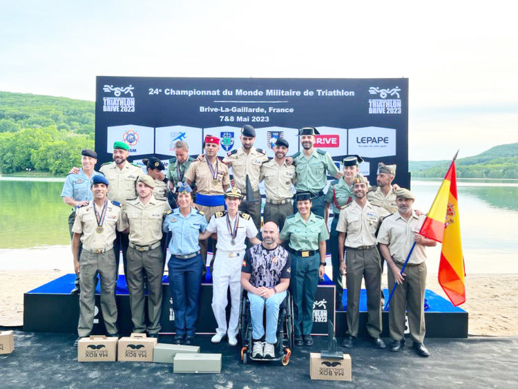 vilal-ahmed-mundial-triatlon-militar-francia