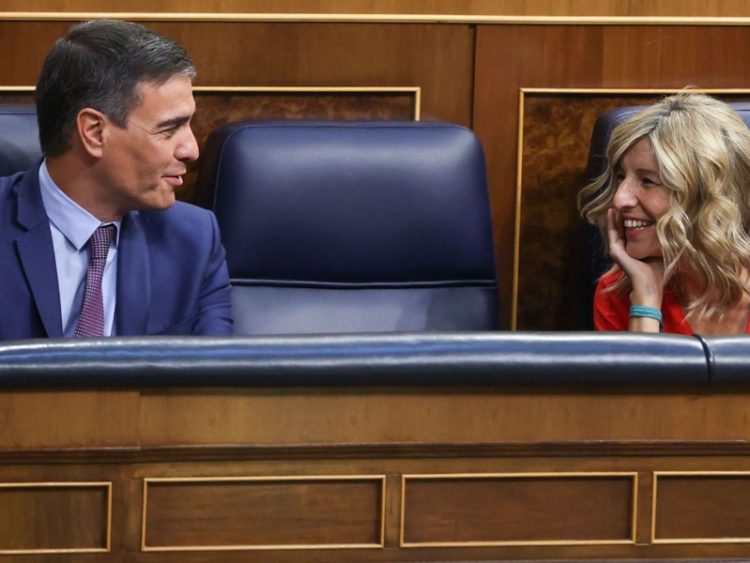 yolanda-diaz-pedro-sanchez