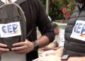 concentracion-policias-nacionales-guardias-civiles-delegacion-gobierno-1