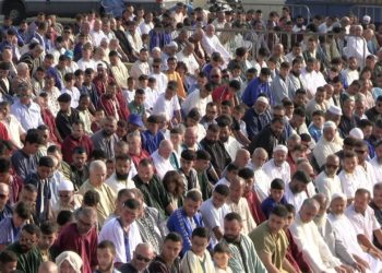 Loma Margarita se llena para el rezo colectivo del Eid Al Adha