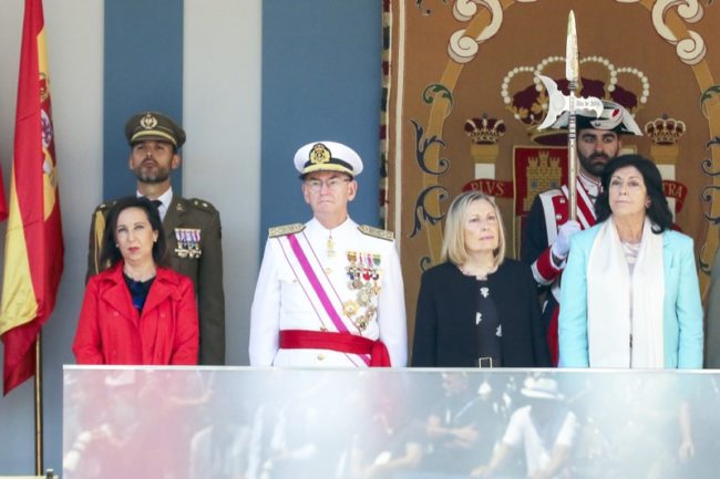 margarita-robles-dia-fuerzas-armadas-001