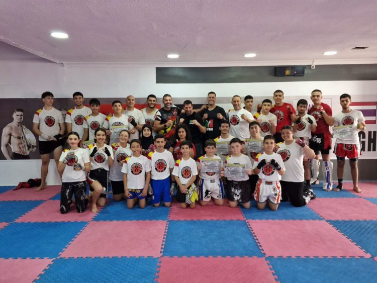 mousid-akhamrane-campeon-mundo-karate-visita-spartan-gym-2