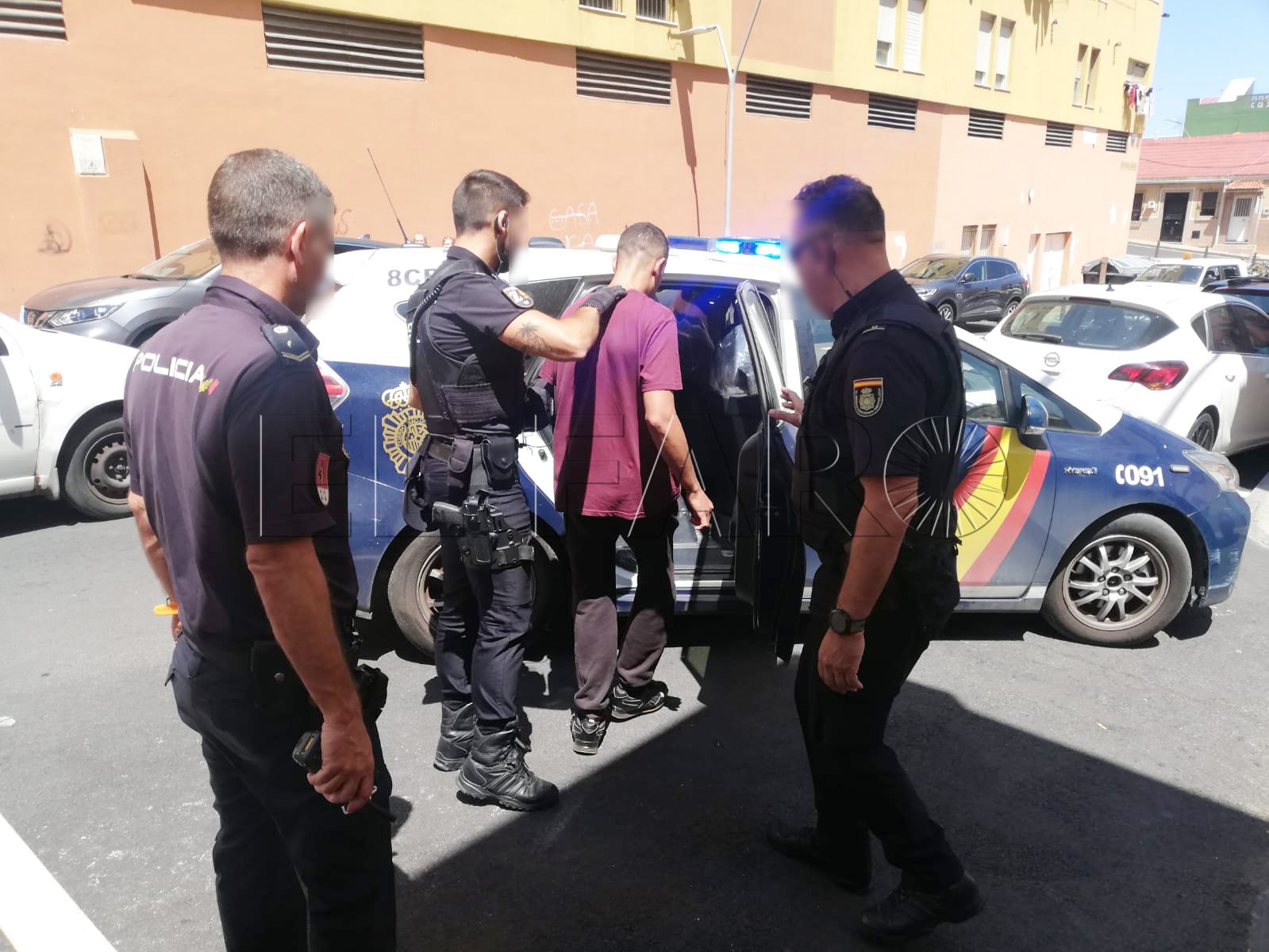 policia-nacional-detenido-calle-sol-4