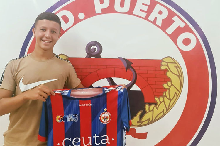 anuar-abdenebit-firma-puerto-atletico-division-honor