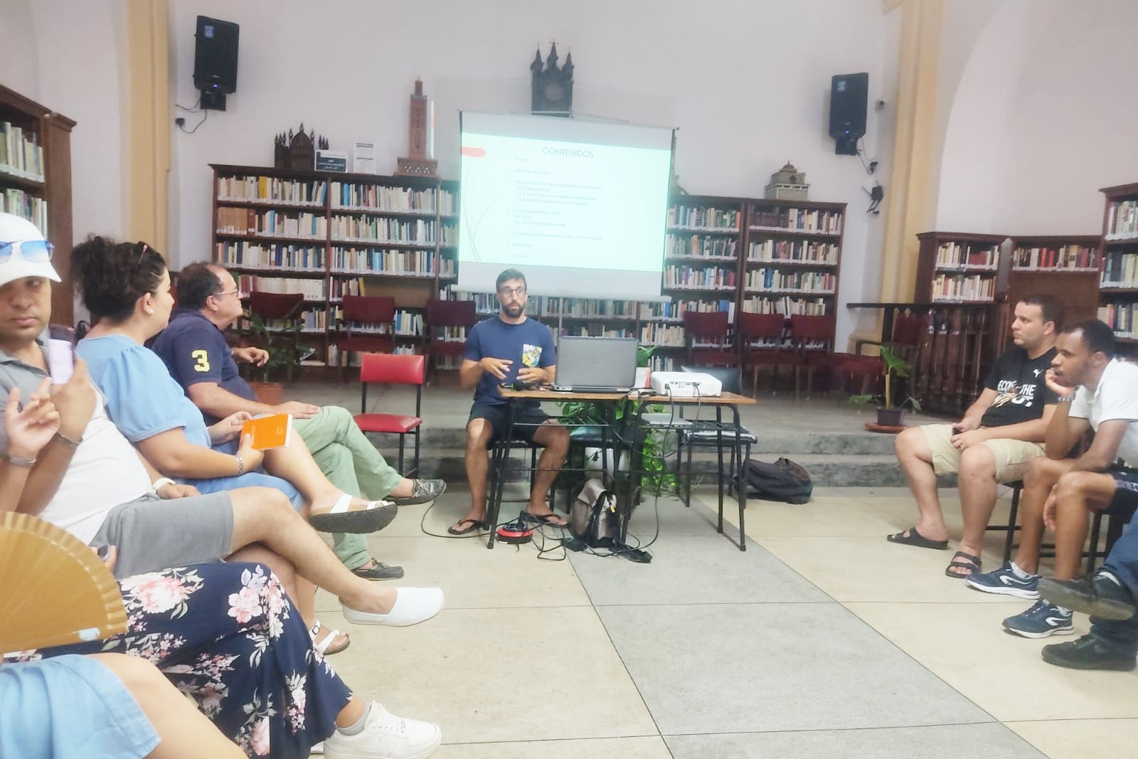 charla-historiador-carlos-gonzalez-guerra-rif-marruecos-1