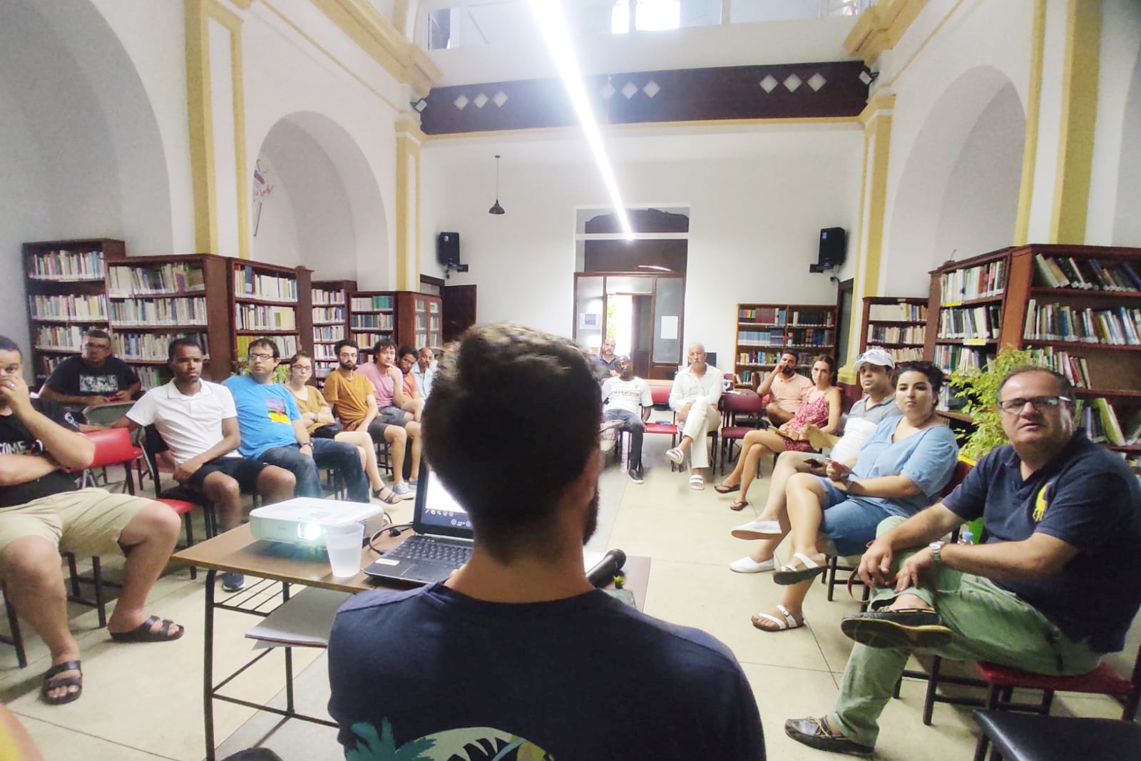 charla-historiador-carlos-gonzalez-guerra-rif-marruecos-4