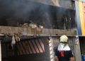 edificio-colores-bomberos-incendio-dia-despues-80