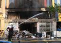 edificio-colores-bomberos-incendio-dia-despues-92