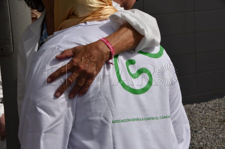 en-la-piel-voluntariado-voluntarios-hospitalarios-asociacion-cancer-17