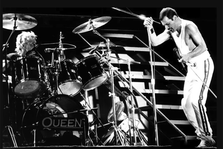freddie-mercury-queen