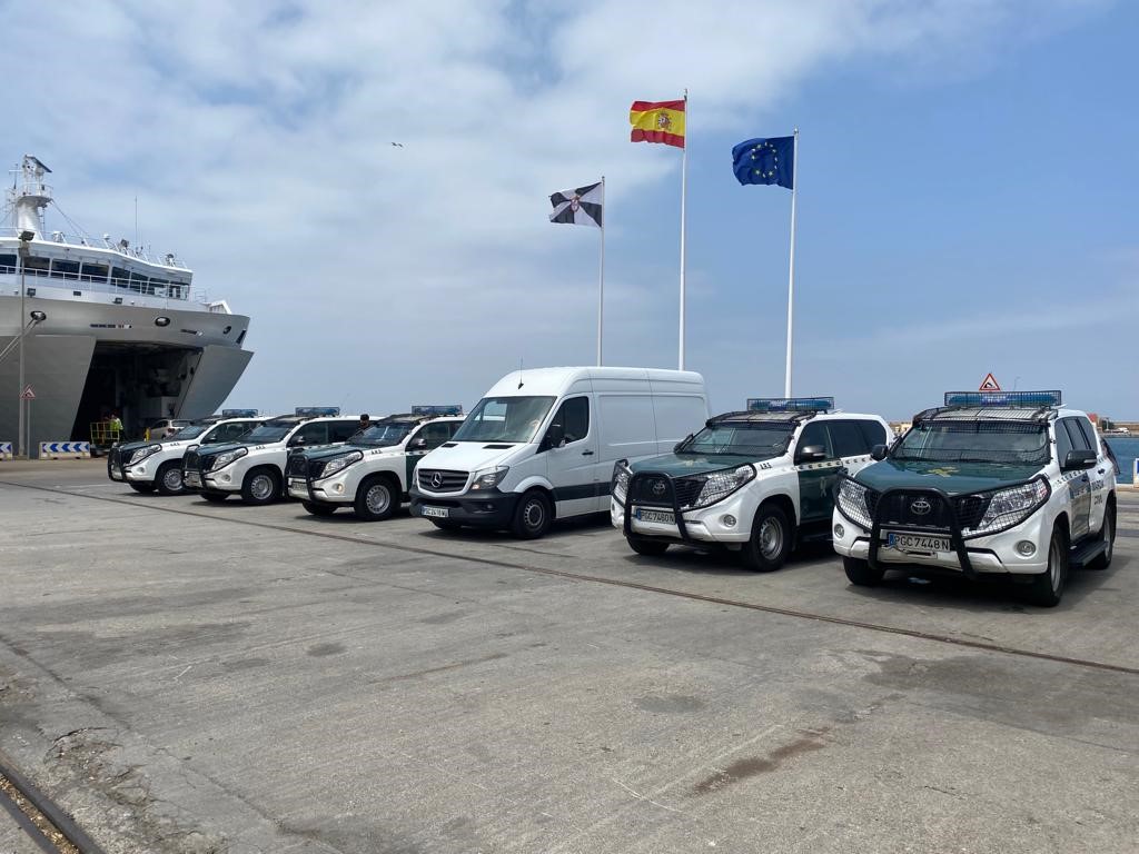 llegada-grs-guardia-civil-ceuta-1