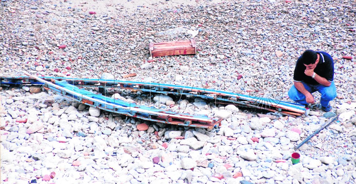 naufragio-tragedia-inmigrantes-muertos-playa-san-amaro-2