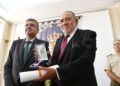 salvador-bentolila-entrega-medalla-cruz-orden-isabel-catolica-delegacion-35