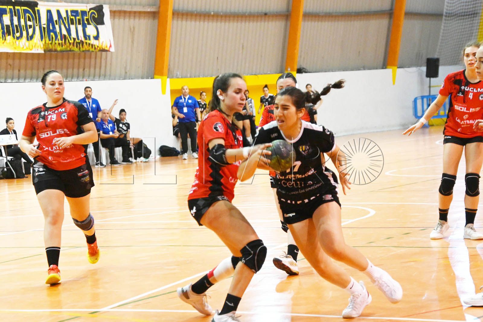 bm-estudiantes-debuta-plata-campo-montequinto-dos-hermanas