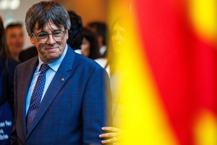 dia-puigdemont-defendio-soberania-marruecos-ceuta-melilla