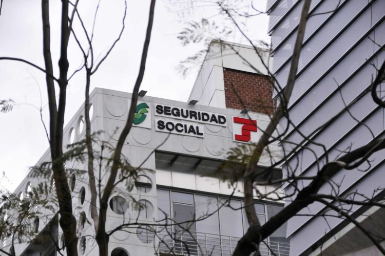 hijos-menores-ayuda-mil-euros-seguridad-social