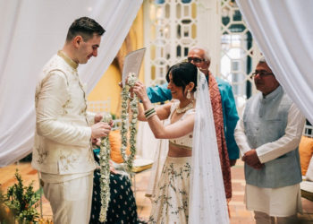 ramchandani-oficia-boda-hindu-sevilla-3