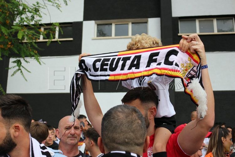 aficion-ceuta-estadio-alfonso-murube