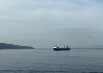 barco-transporte-mercancias-peligrosas