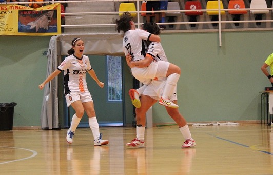 club-deportivo-camoens-femenino-3