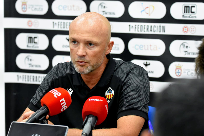 dick-schreuder-tecnico-castellon