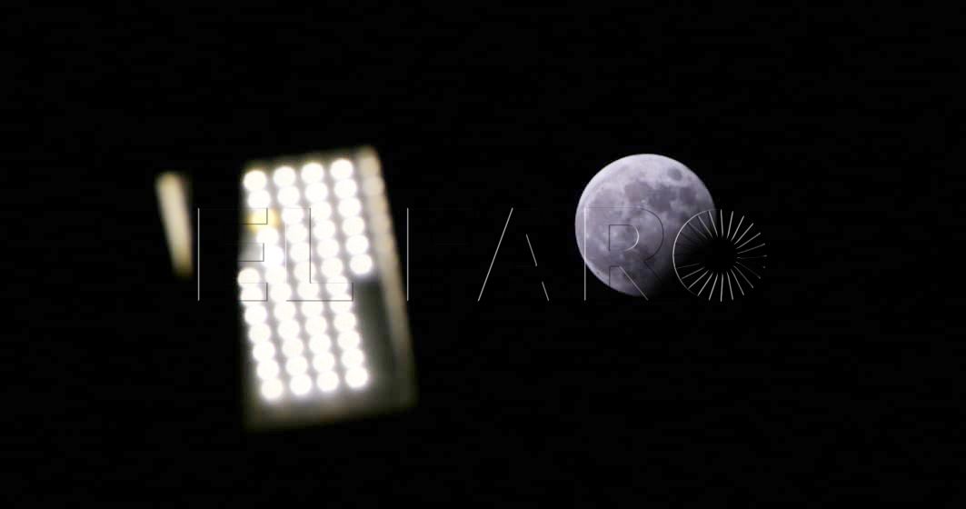 eclipse-luna-llena-cazador-1