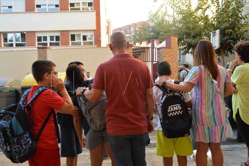 fampa-propone-ciudad-abrir-colegios-ocho-tres-001